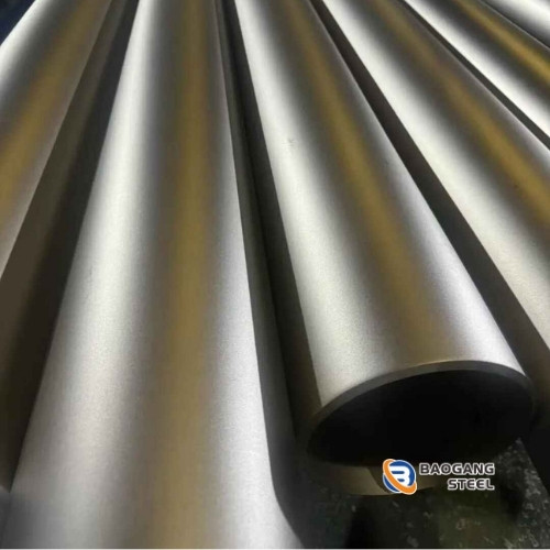 Bề mặt ống inox 904L EN 1.4539